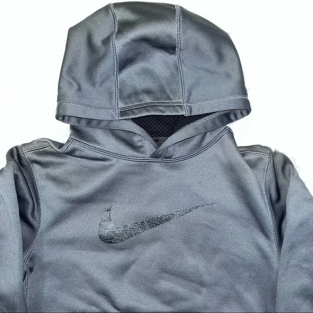 NIKE Kids Youth Therma Fit Hoodie Pullover Gray Black Medium